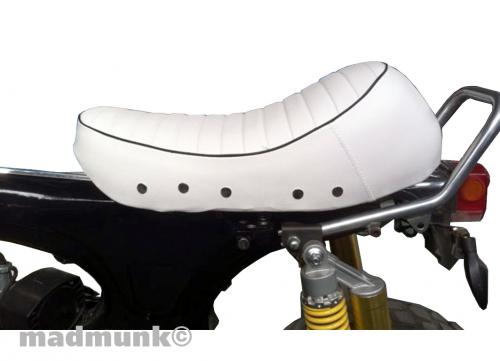 DX CAFE STYLE SEAT WHITE