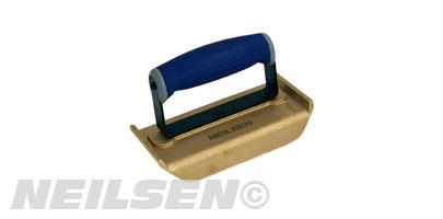 EDGE TROWEL