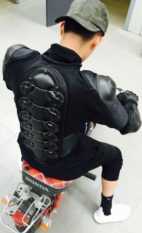 BODY ARMOUR AGE 10