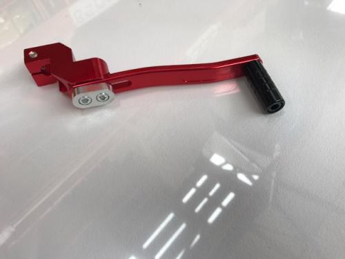 ALLOY GEAR LEVER IN RED