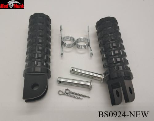 ALLOY FOOT PEGS NEW DESIGN IN BLACK COLOUR