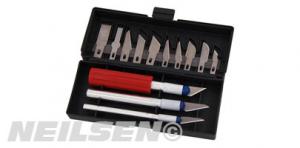 HOBBY KNIFE SET 13PCS NEILSEN