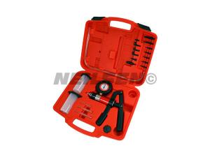 21 PC VACUUM/PRESSURE PUMP & BRAKE BLEEDING KIT